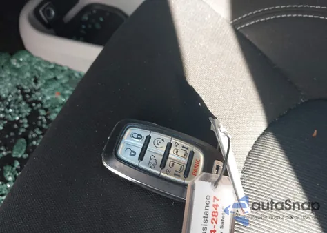 2023 Chrysler Voyager Lx из США, поврежденный, VIN 2C4RC1CG7PR530107